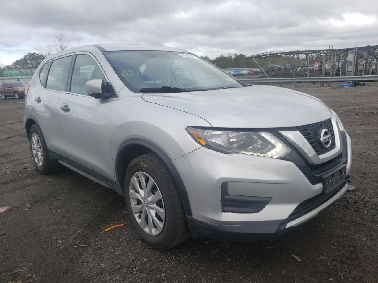 صورة رقم 1 من المزاد - 2017 NISSAN ROGUE S مع VIN KNMAT2MT4HP527604