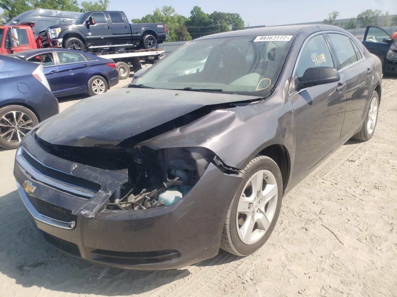 Photo 2 from auction – 2011 CHEVROLET MALIBU LS with VIN 1G1ZB5E16BF324935