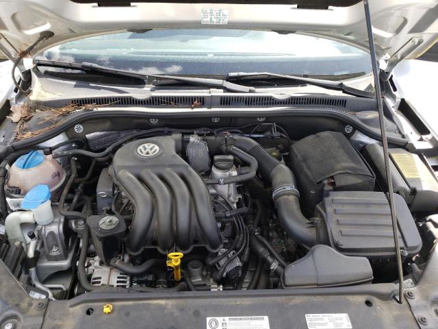 Photo 7 from auction – 2014 VOLKSWAGEN JETTA BASE with VIN 3VW2K7AJ4EM225834