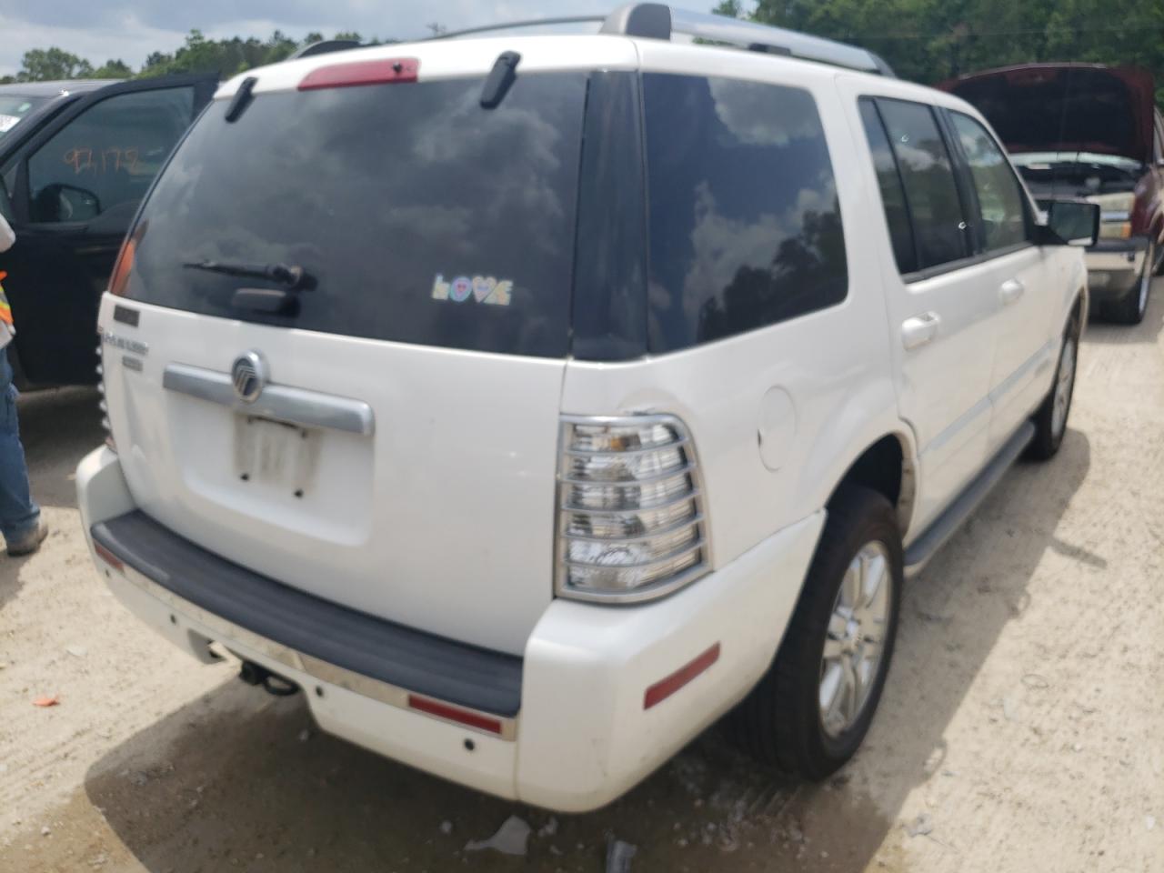 Photo 4 from auction – 2010 MERCURY MOUNTAINEE with VIN 4M2EN3JE9AUJ06969