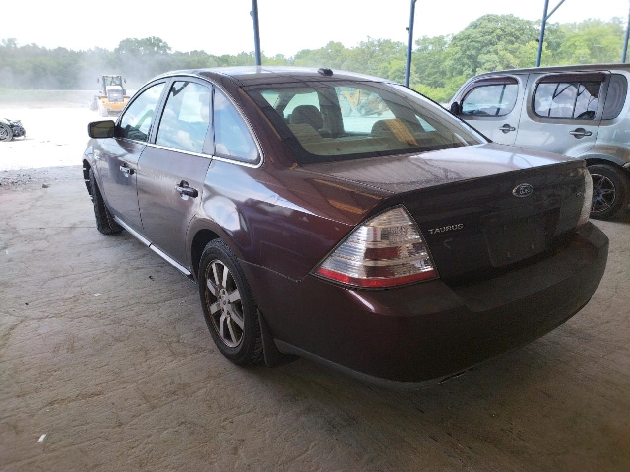 Photo 3 from auction – 2009 FORD TAURUS SEL with VIN 1FAHP24W89G109101