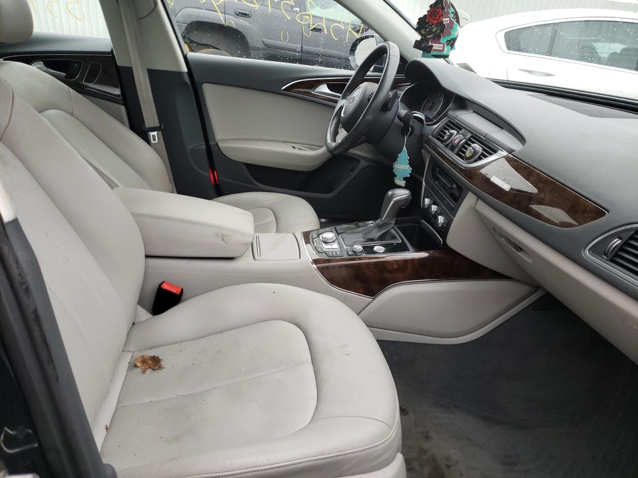 Photo 5 from auction – 2016 AUDI A6 PREMIUM with VIN WAUGFAFC7GN149441