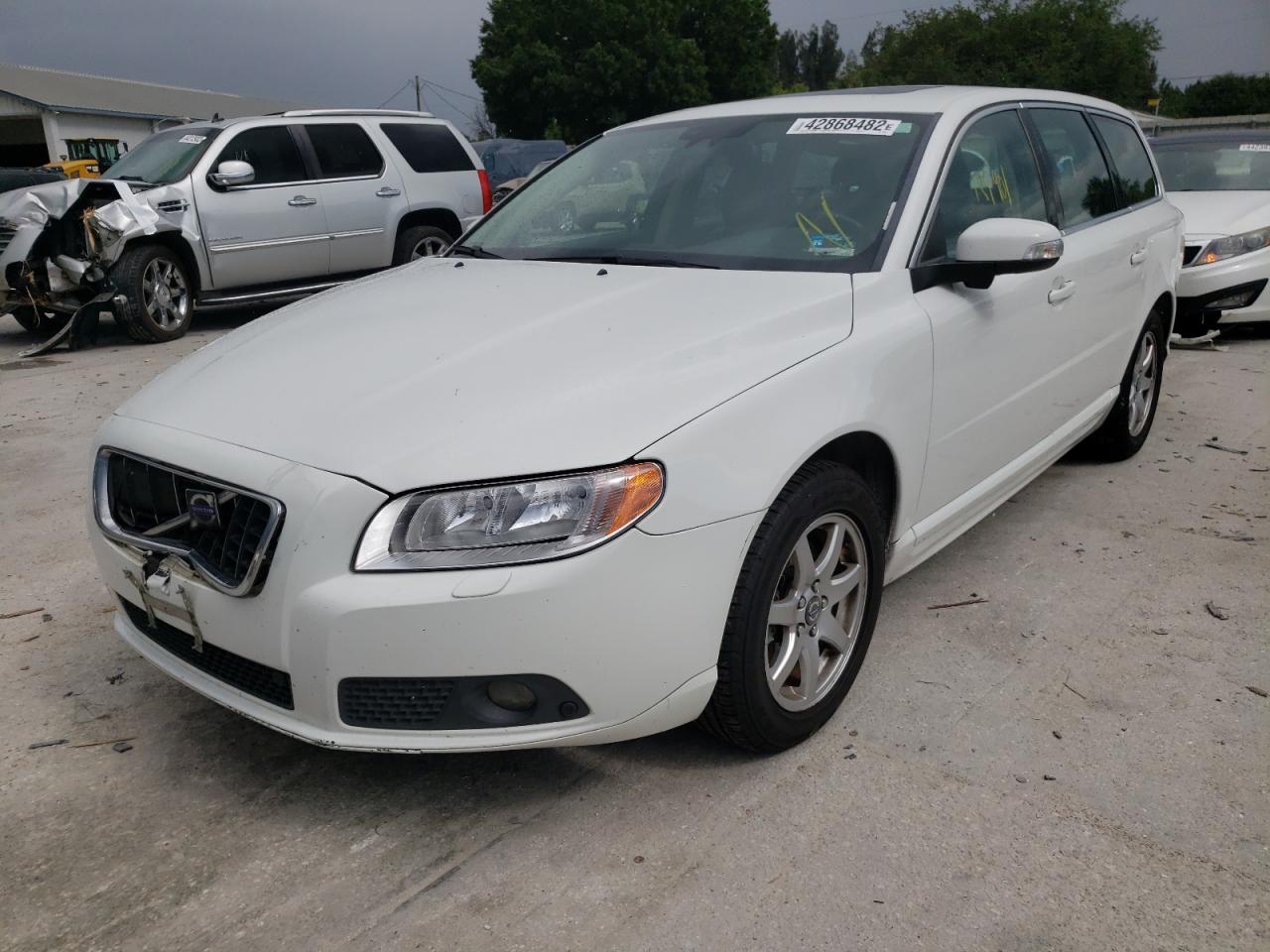 Photo 2 from auction – 2008 VOLVO V70 3.2 with VIN YV1BW982781034292