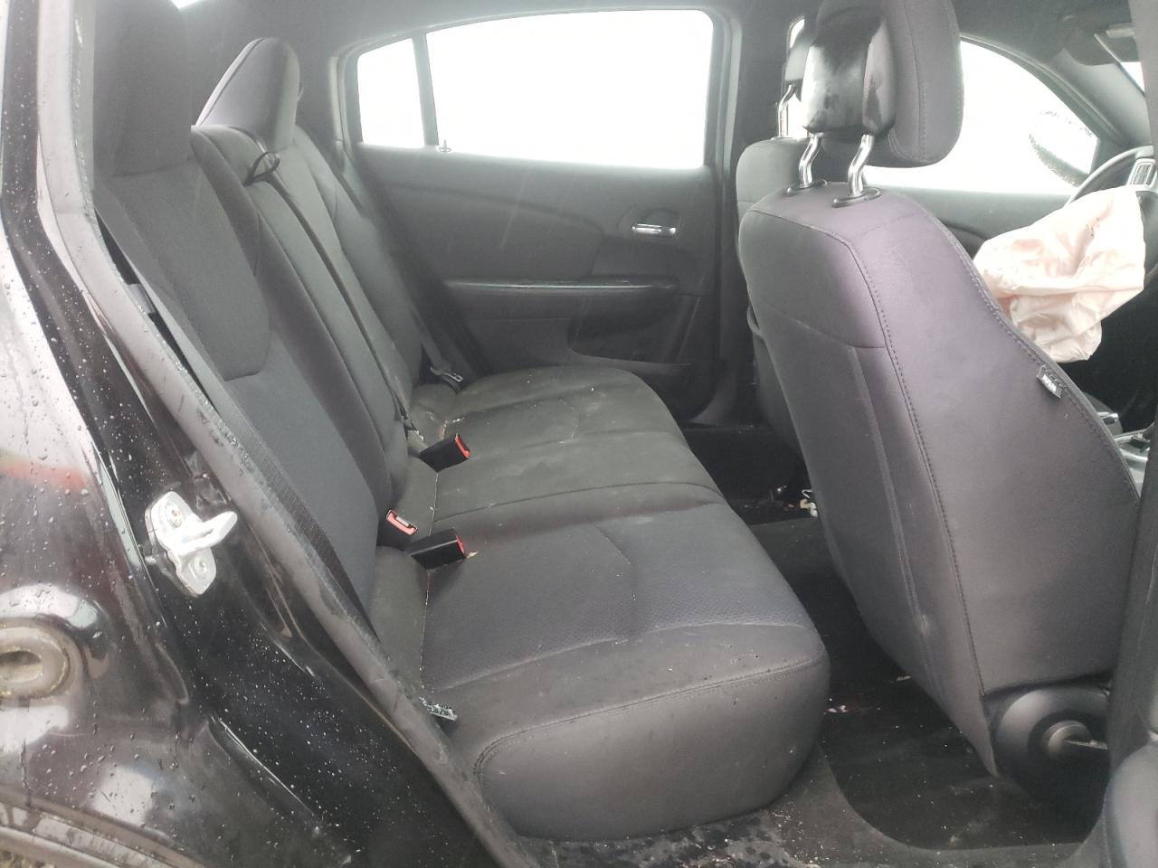 Photo 6 from auction – 2013 CHRYSLER 200 TOURIN with VIN 1C3CCBBG6DN715419