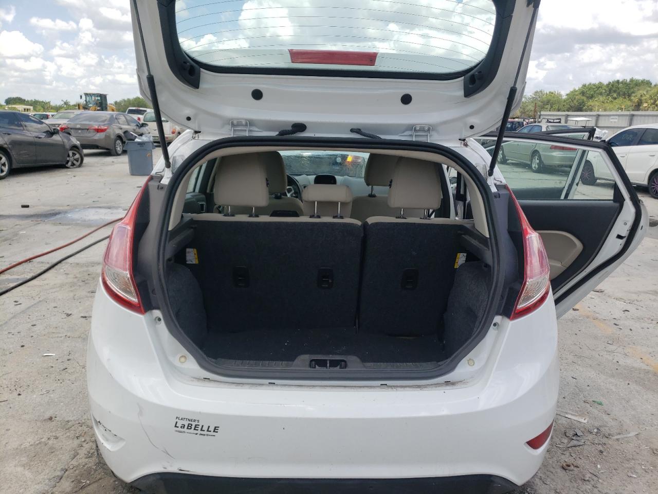 Photo 9 from auction – 2015 FORD FIESTA SE with VIN 3FADP4EJ2FM132677