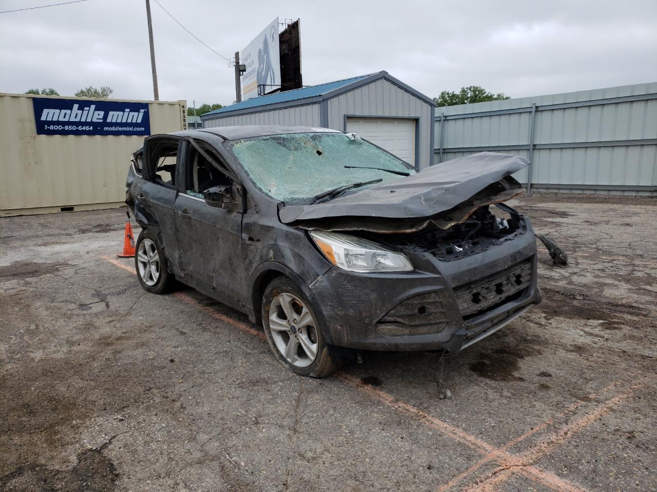 FORD ESCAPE SE 2016 with VIN 1FMCU0G71GUB37418 - Photo from auction