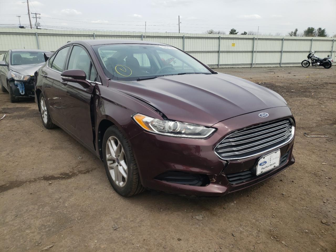 FORD FUSION SE 2013 with VIN 3FA6P0HR2DR138563 - Photo from auction