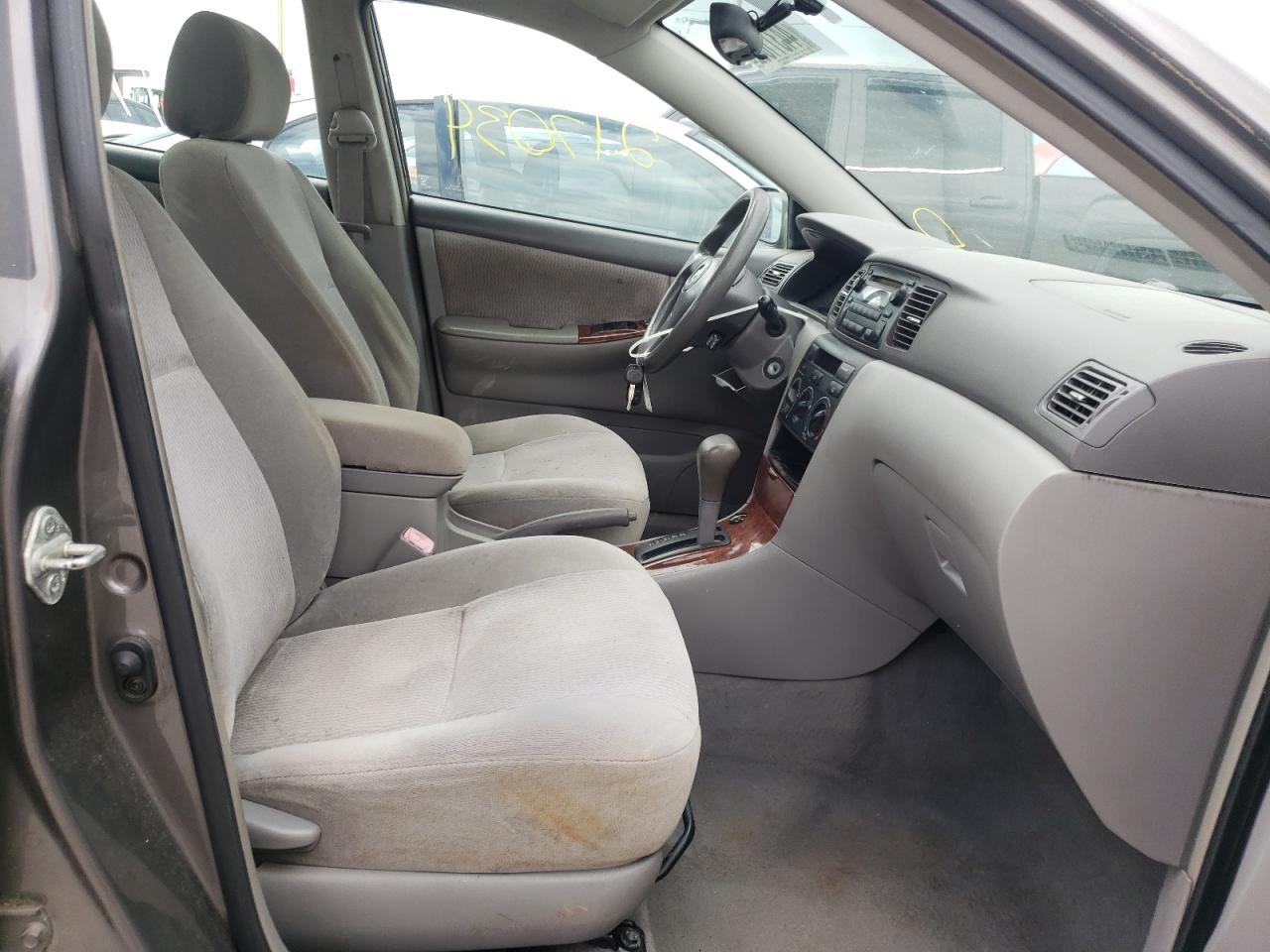 Photo 5 from auction – 2005 TOYOTA COROLLA CE with VIN 1NXBR32E85Z556108