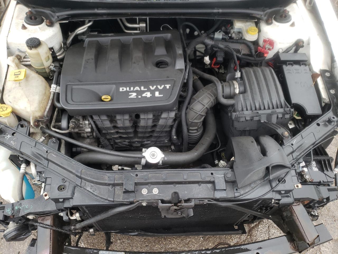 Photo 7 from auction – 2011 CHRYSLER 200 TOURIN with VIN 1C3BC1FB9BN615266
