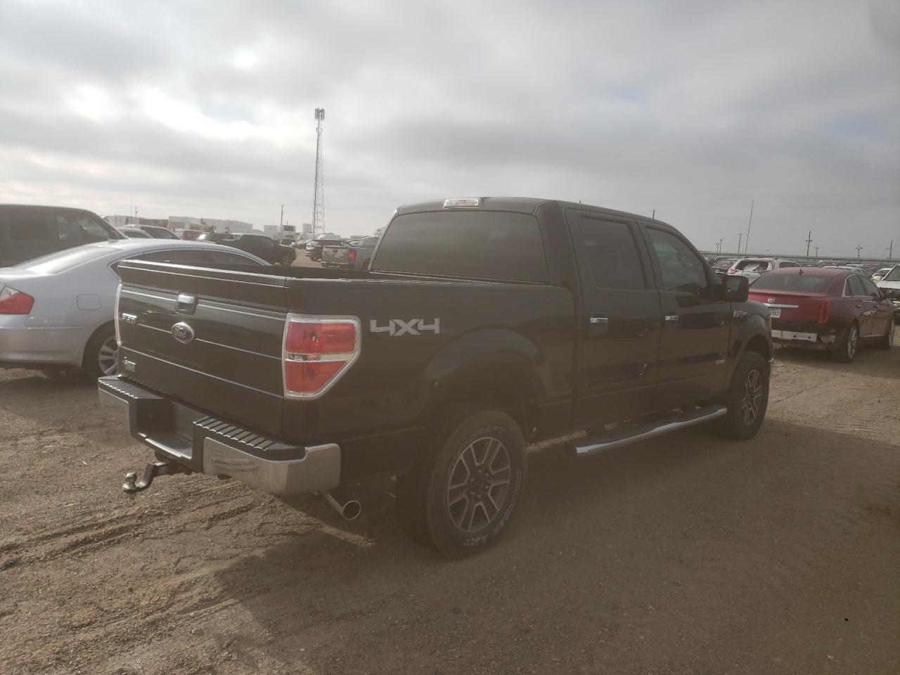 Photo 4 from auction – 2012 FORD F150 SUPER with VIN 1FTFW1ET6CFB42050
