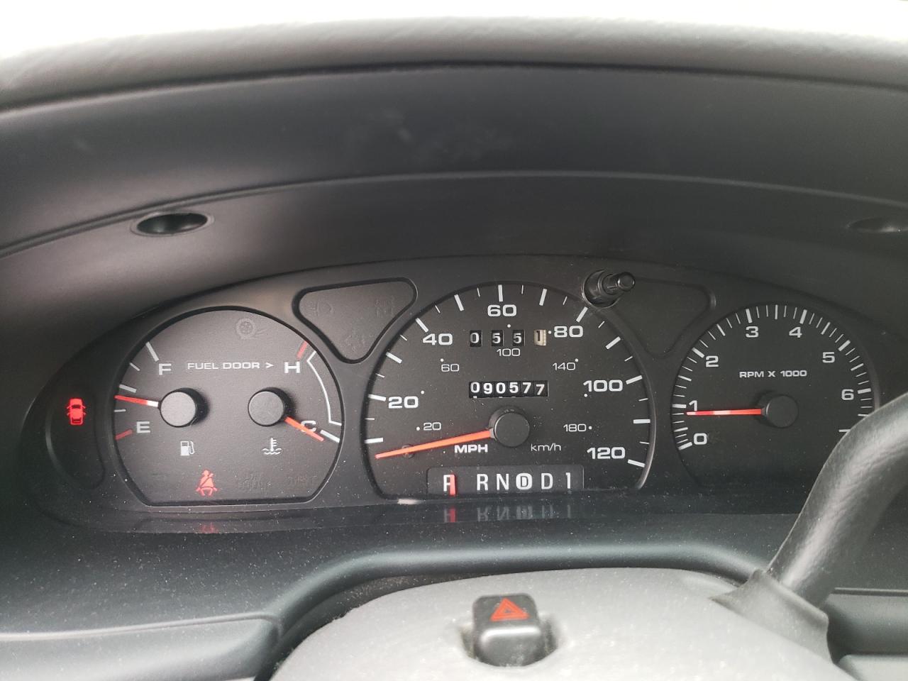 Photo 8 from auction – 2002 FORD TAURUS SES with VIN 1FAFP55242A247702