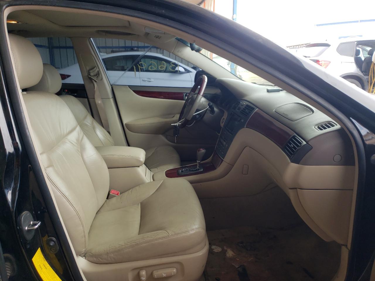 Photo 5 from auction – 2004 LEXUS ES 330 with VIN JTHBA30G045043393