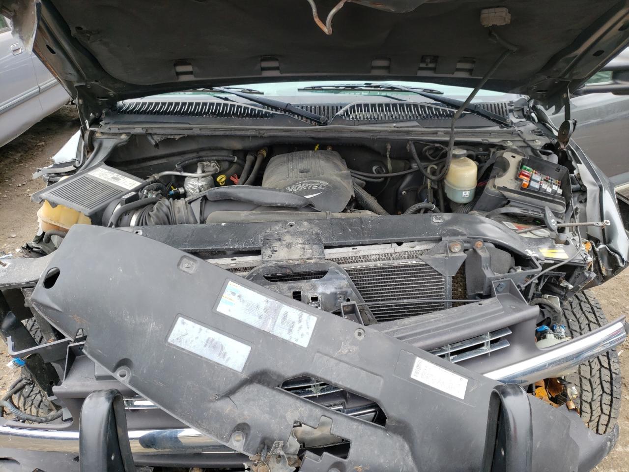 Photo 7 from auction – 2002 CHEVROLET SILVERADO with VIN 1GCGK29U22Z128510