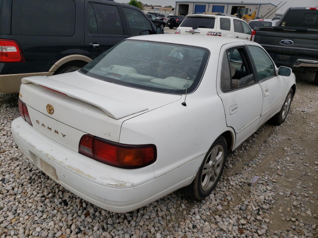 Photo 4 from auction – 1995 TOYOTA CAMRY LE with VIN JT2SK12E0S0276286