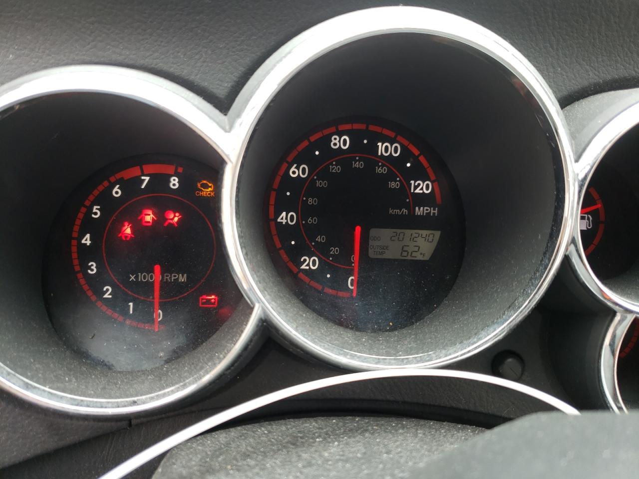 Photo 8 from auction – 2006 TOYOTA COROLLA MA with VIN 2T1KR32E96C583126
