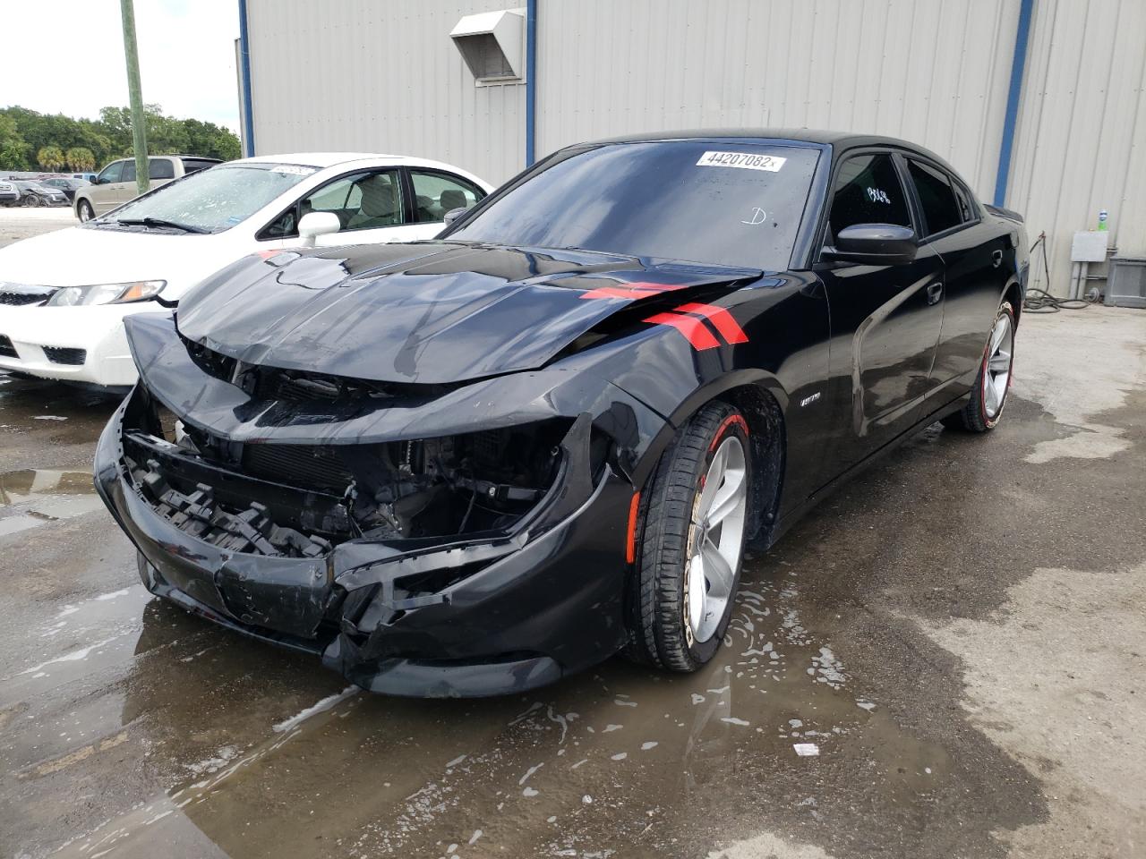 Photo 2 from auction – 2018 DODGE CHARGER R/ with VIN 2C3CDXCT6JH122329