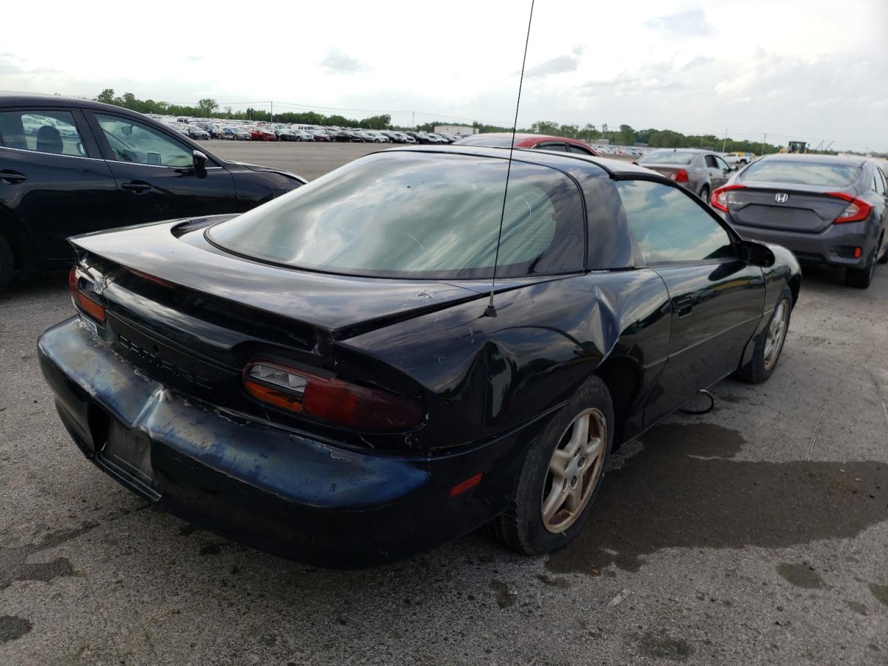 Photo 4 from auction – 1999 CHEVROLET CAMARO with VIN 2G1FP22K4X2106730