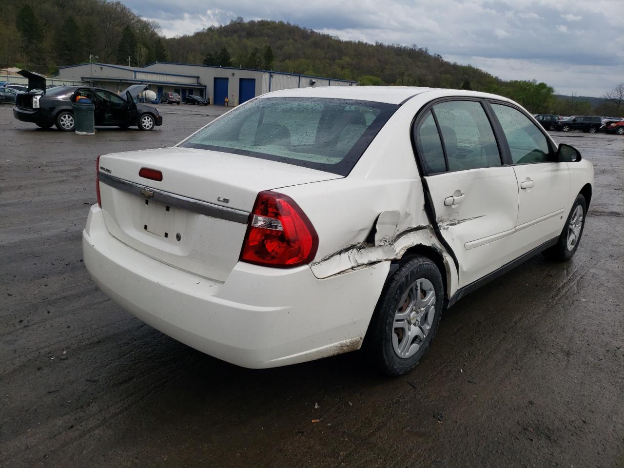 Photo 4 from auction – 2007 CHEVROLET MALIBU LS with VIN 1G1ZS58F47F144710