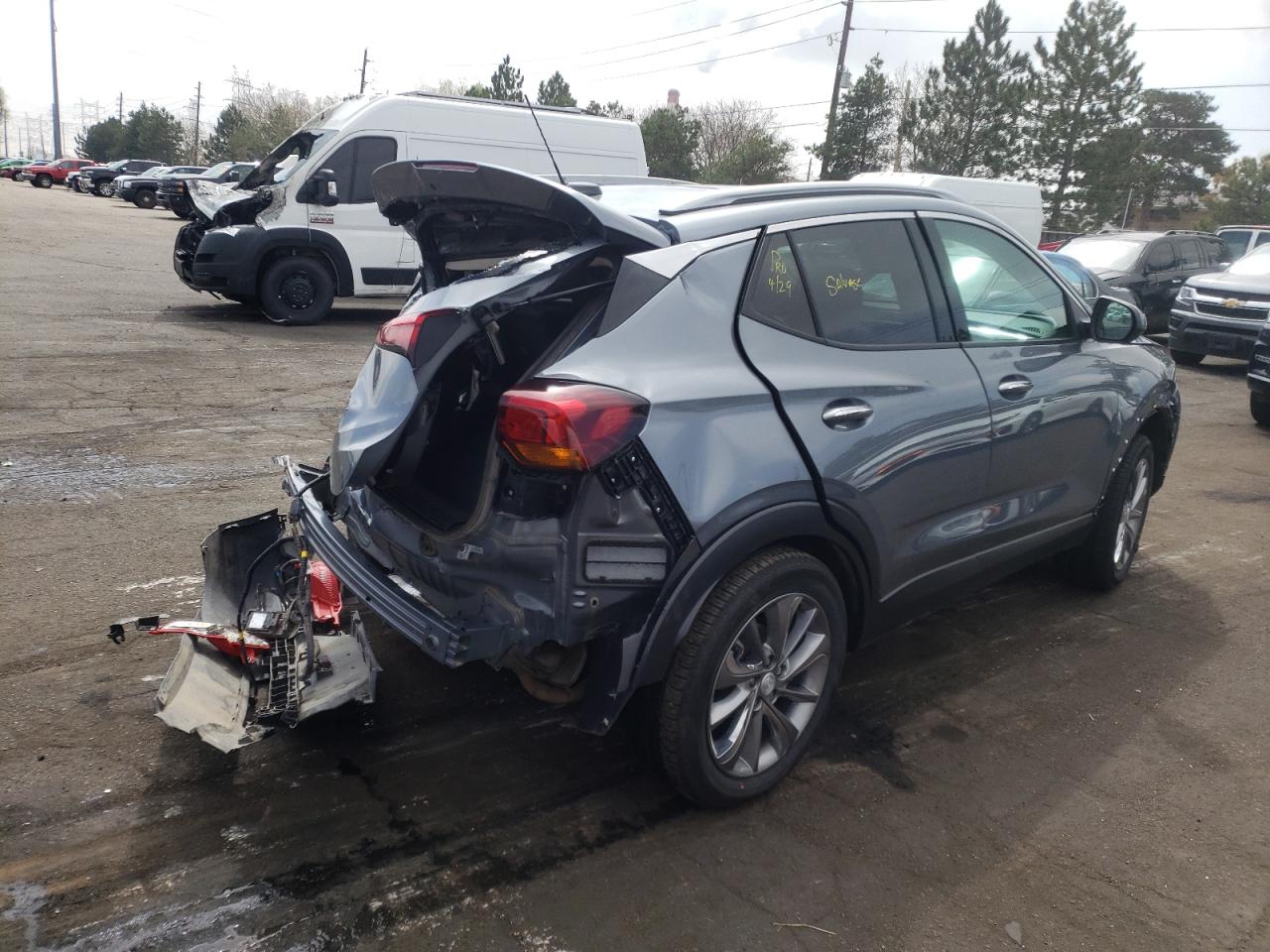 Photo 4 from auction – 2021 BUICK ENCORE GX with VIN KL4MMGSL1MB161855