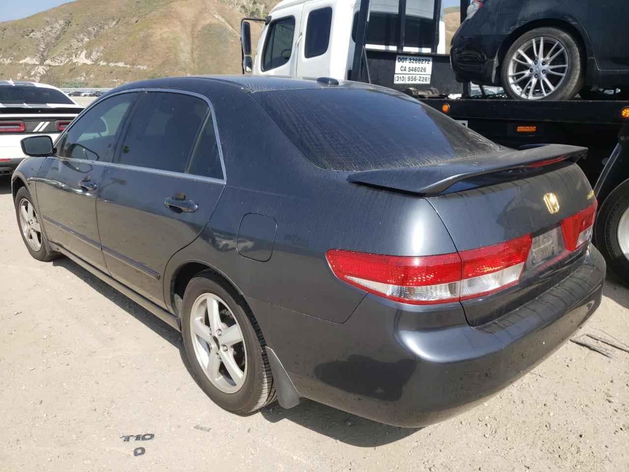 Photo 3 from auction – 2004 HONDA ACCORD EX with VIN JHMCM56794C024805