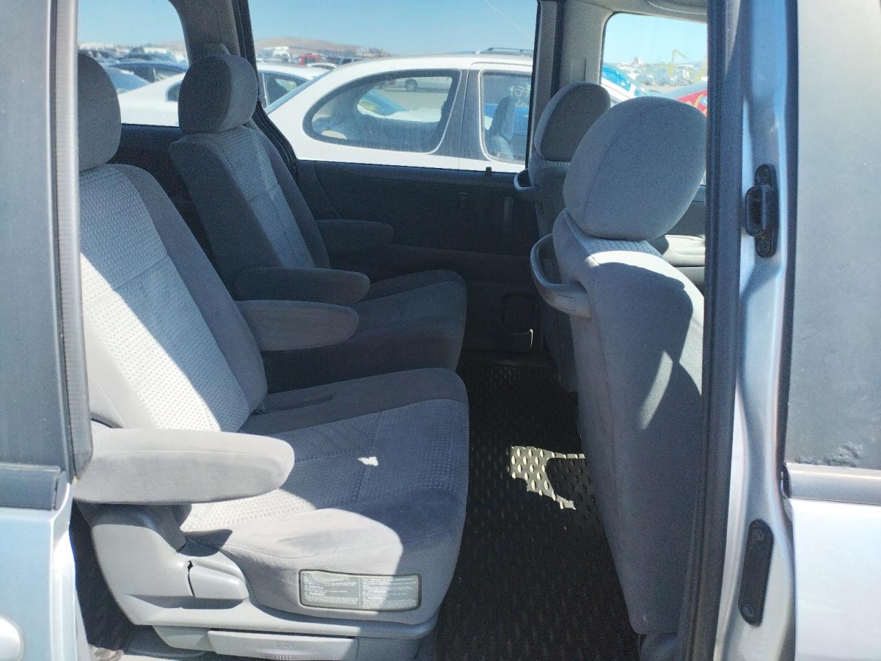 Photo 6 from auction – 2006 MAZDA MPV WAGON with VIN JM3LW28J360568330