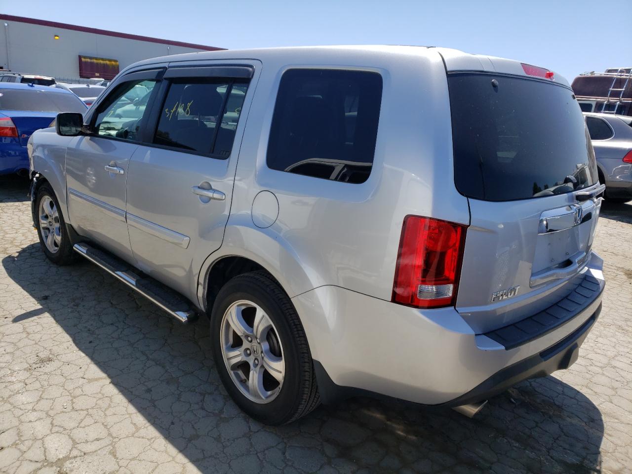 Photo 3 from auction – 2014 HONDA PILOT EXLN with VIN 5FNYF4H75EB019842