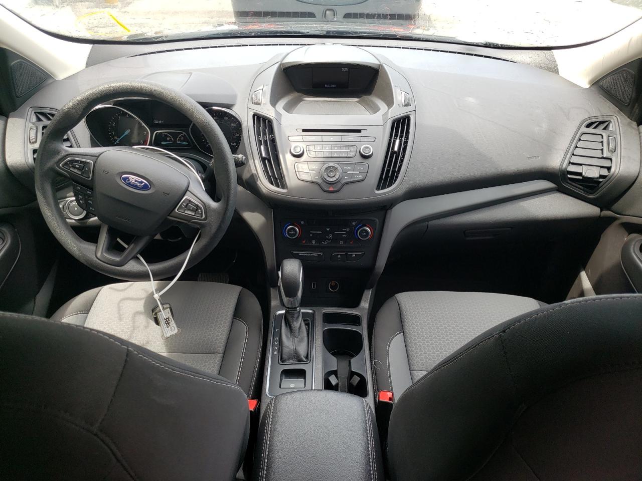Photo 9 from auction – 2018 FORD ESCAPE SE with VIN 1FMCU0GD4JUC46758