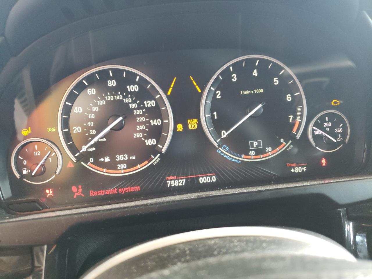 Photo 8 from auction – 2015 BMW X5 XDRIVE5 with VIN 5UXKR6C51F0J79293
