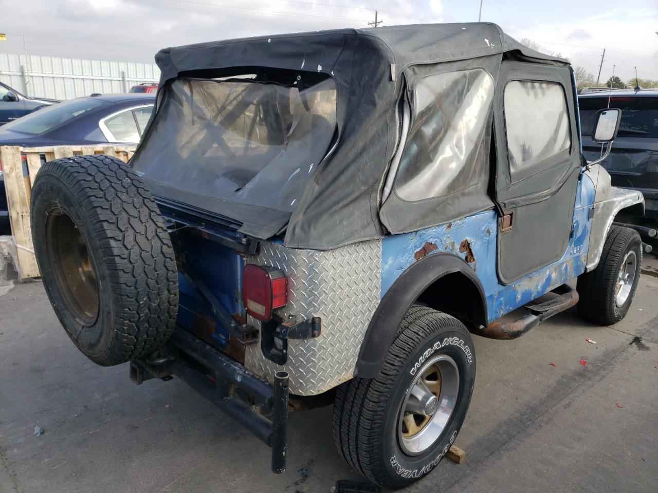 Photo 4 from auction – 1984 JEEP JEEP CJ7 with VIN 1JCCF87A5ET123922