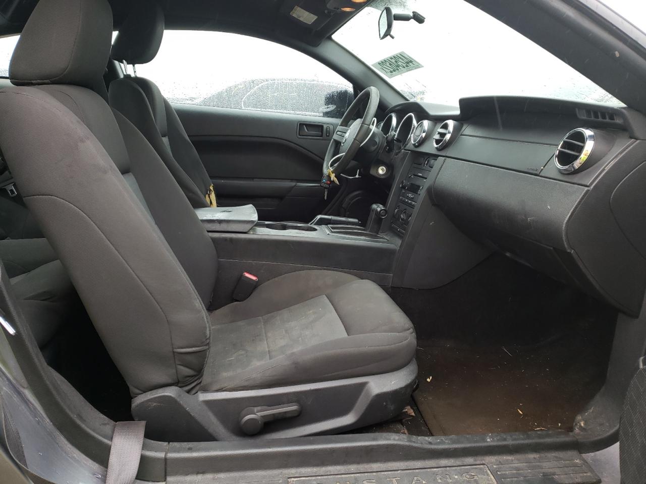 Photo 5 from auction – 2007 FORD MUSTANG with VIN 1ZVFT80N275301956