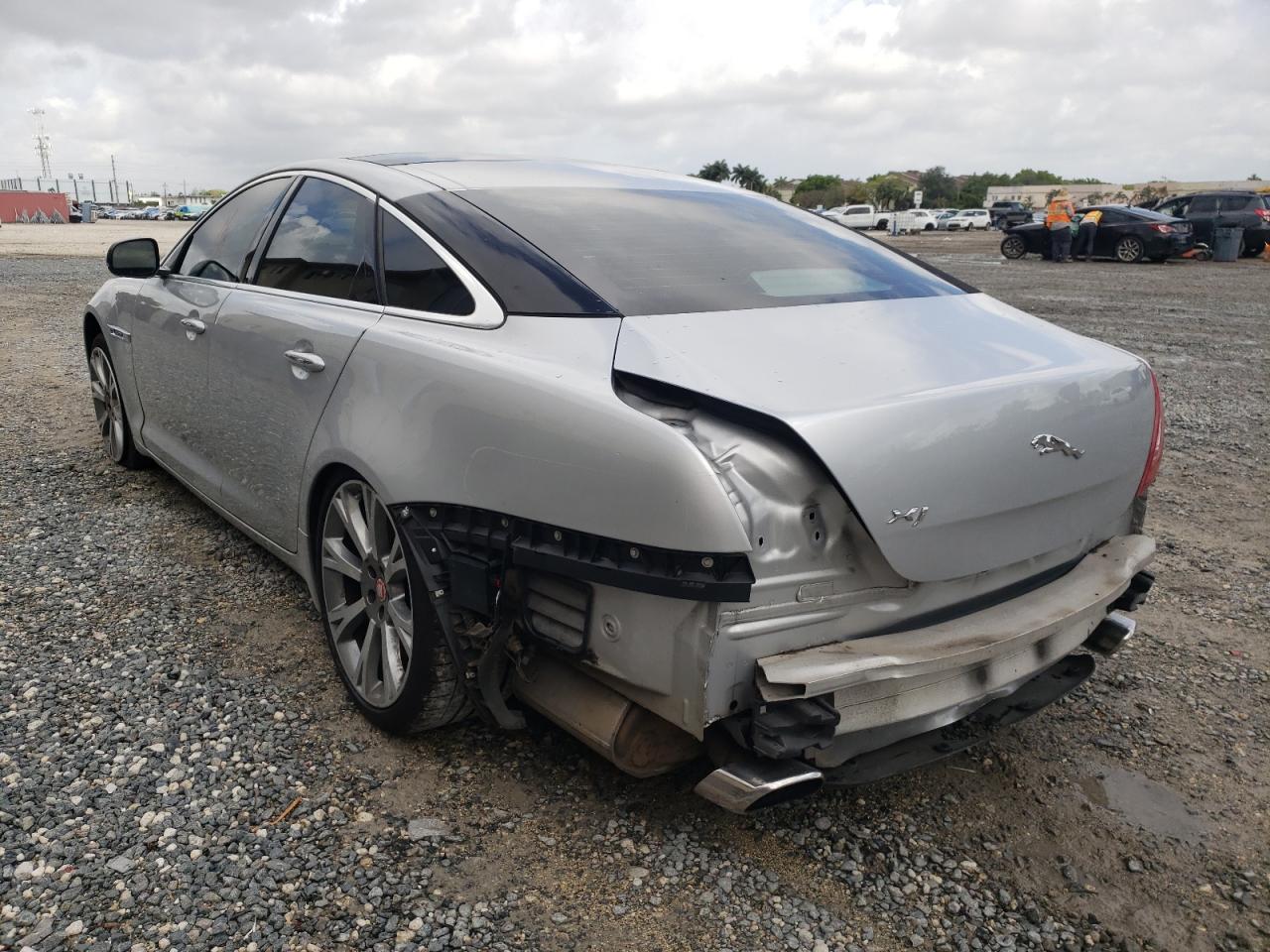 Photo 3 from auction – 2012 JAGUAR XJ SUPERCH with VIN SAJWA1GE5CMV29036