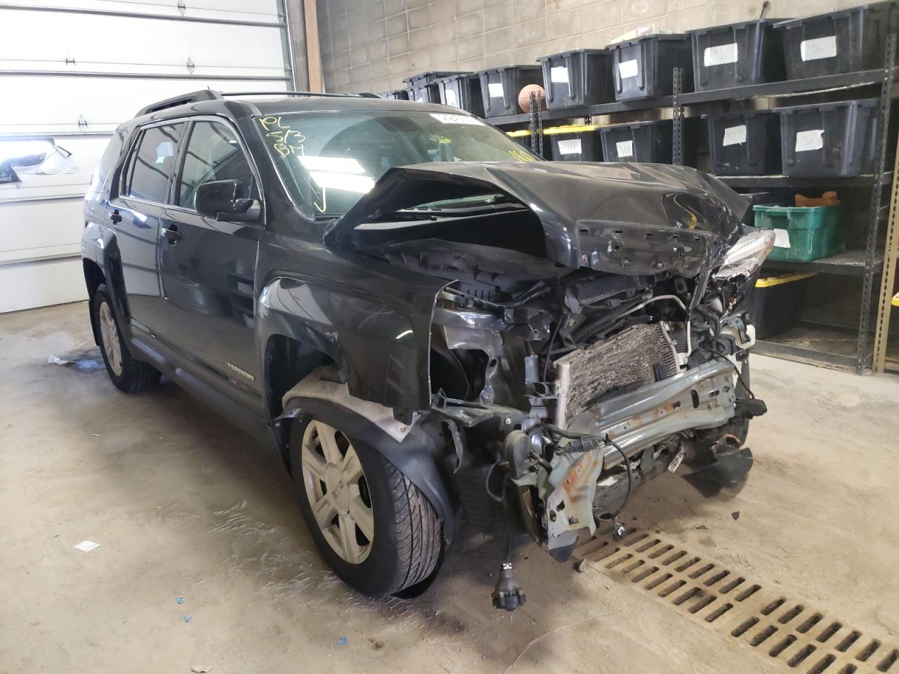GMC TERRAIN SL 2014 with VIN 2GKFLWEK8E6360702 - Photo from auction