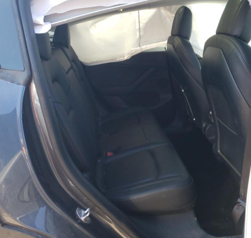 Photo 19 from auction – 2021 TESLA MODEL Y with VIN 5YJYGDEE2MF146322