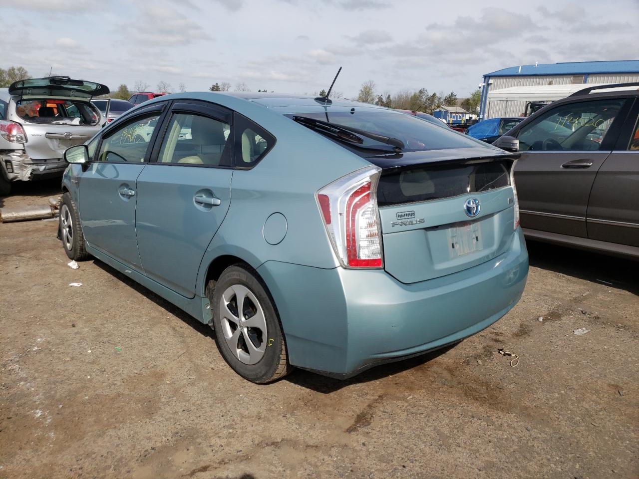 Photo 3 from auction – 2012 TOYOTA PRIUS with VIN JTDKN3DU5C5461310