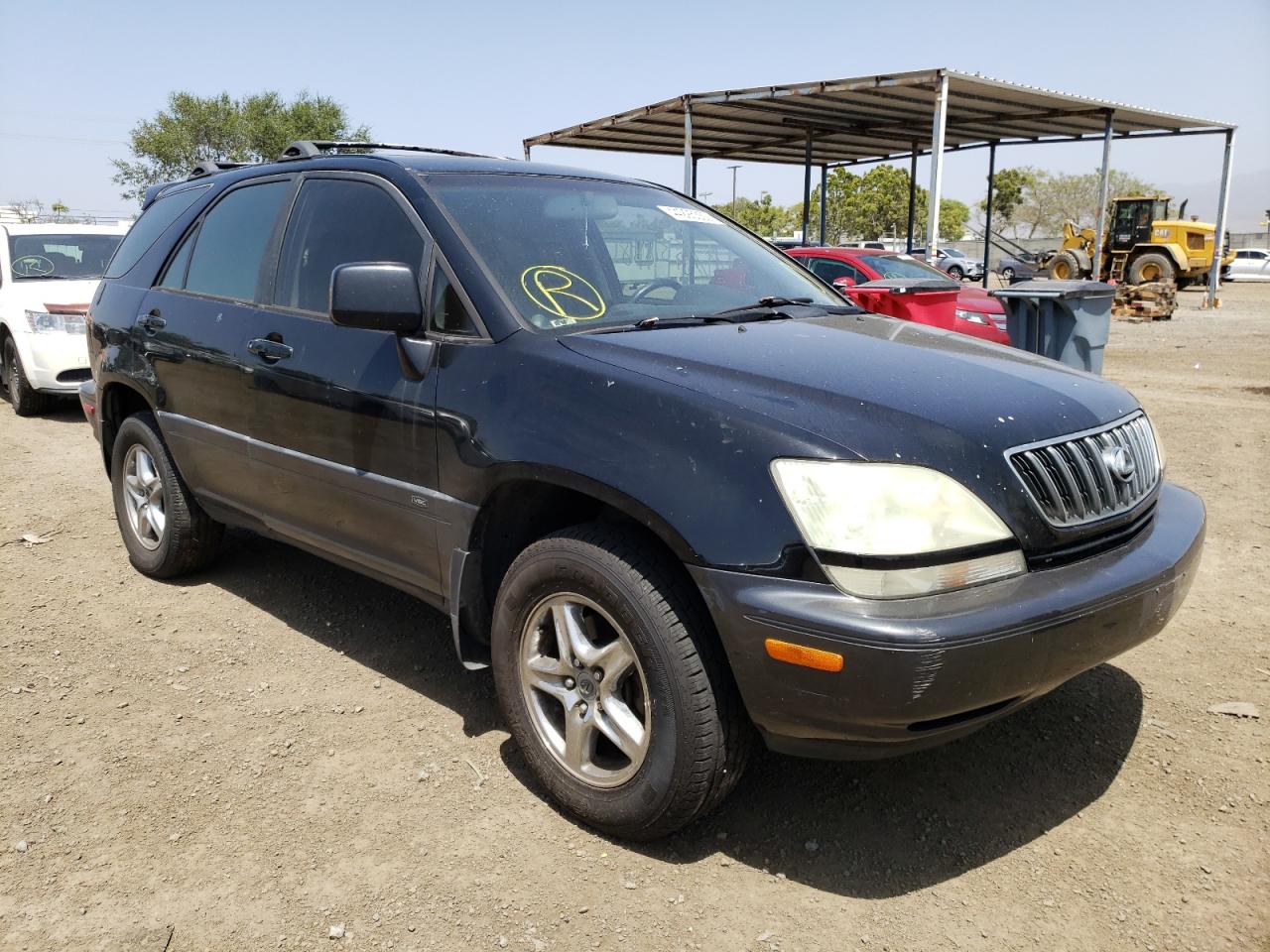 Photo 1 from auction – 2001 LEXUS RX 300 with VIN JTJHF10U810175511
