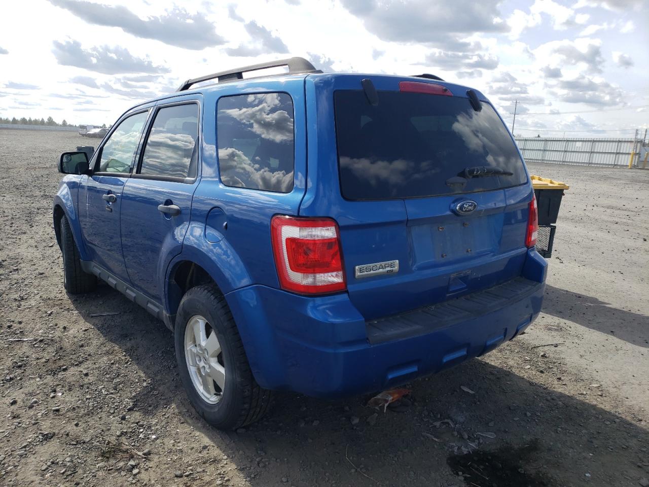 Photo 3 from auction – 2011 FORD ESCAPE XLT with VIN 1FMCU9D73BKA82158