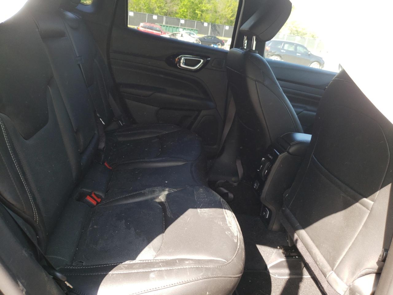 Photo 6 from auction – 2022 JEEP COMPASS LI with VIN 3C4NJDCB7NT140807