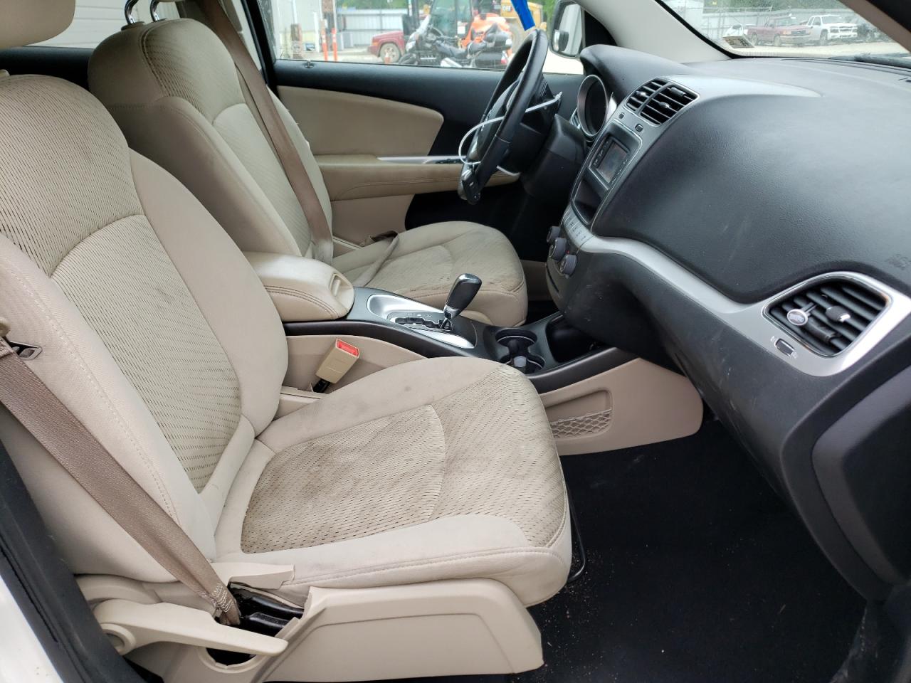Photo 5 from auction – 2012 DODGE JOURNEY SX with VIN 3C4PDCBG3CT199891