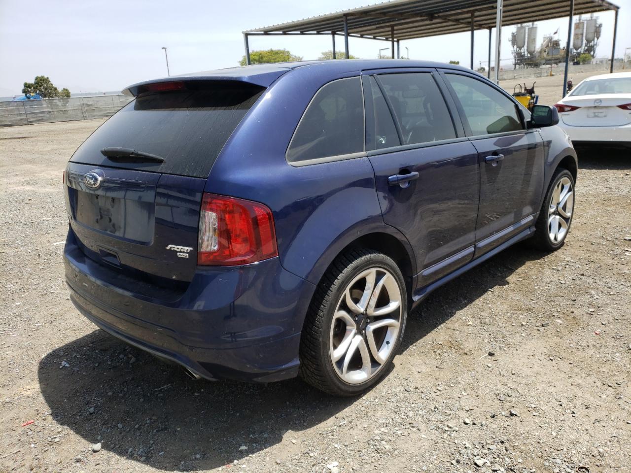 Photo 4 from auction – 2011 FORD EDGE SPORT with VIN 2FMDK4AK5BBA43149