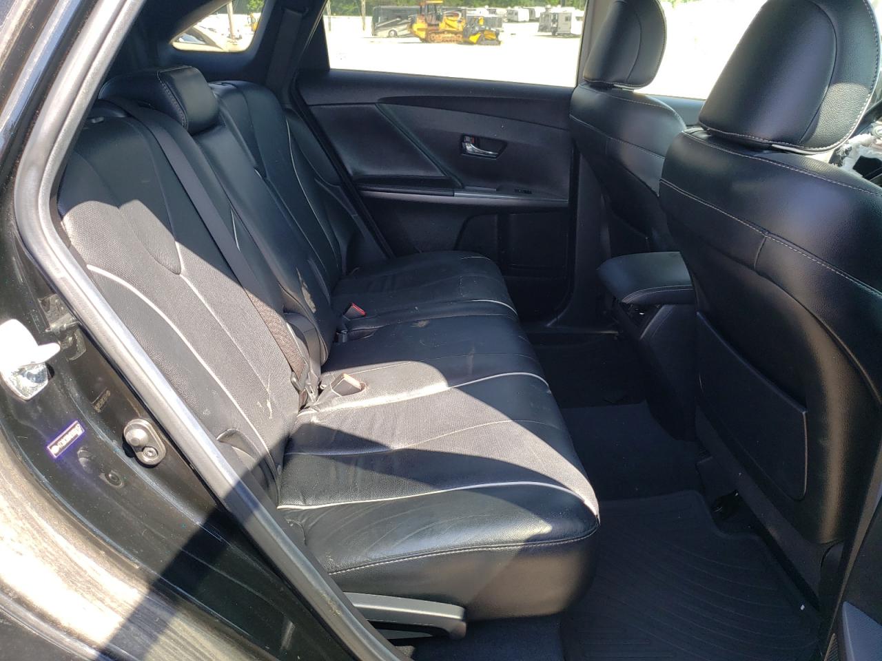 Photo 6 from auction – 2014 TOYOTA VENZA LE with VIN 4T3ZK3BB4EU064157