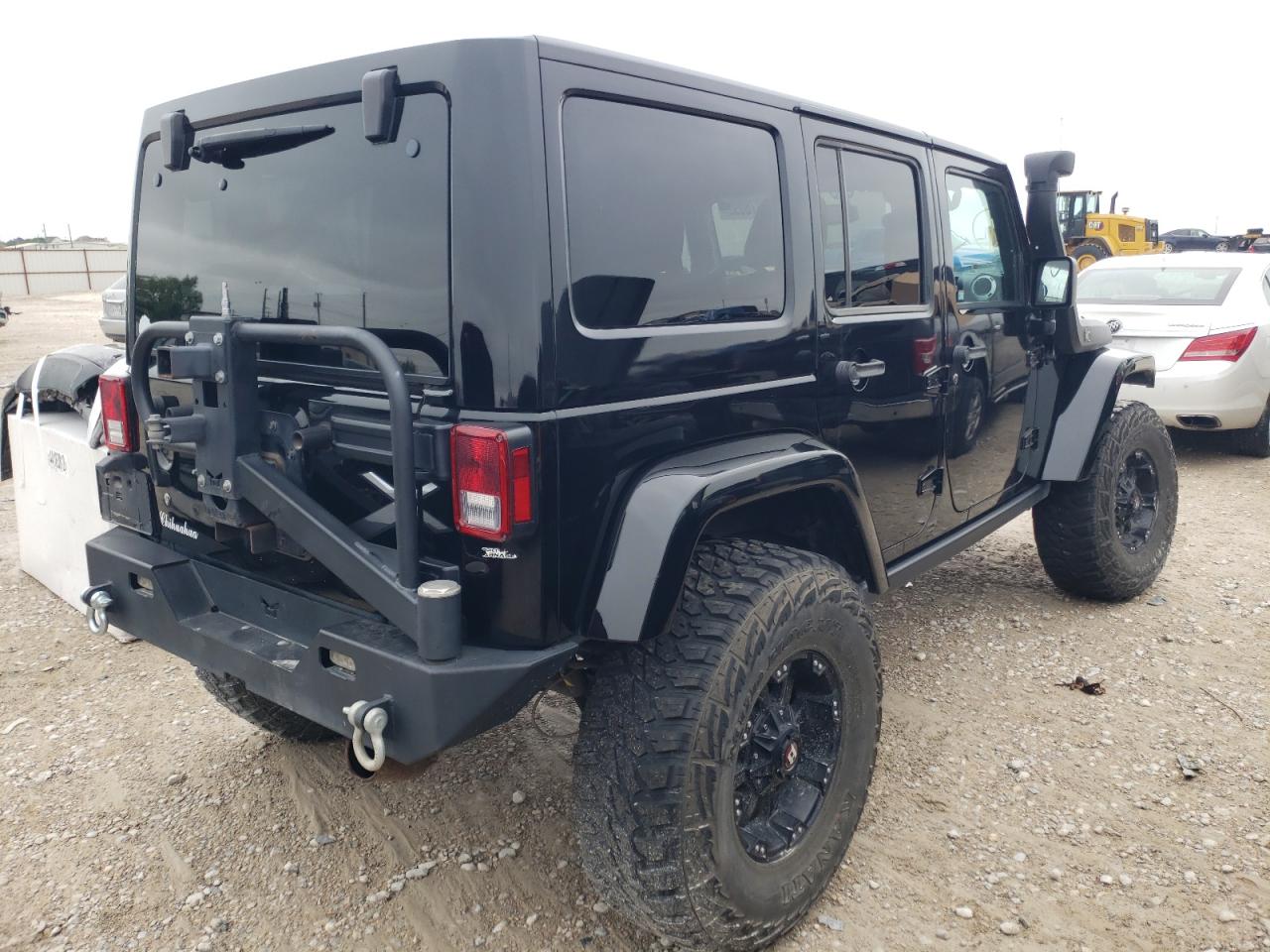 Photo 4 from auction – 2015 JEEP WRANGLER U with VIN 1C4BJWEG1FL623469