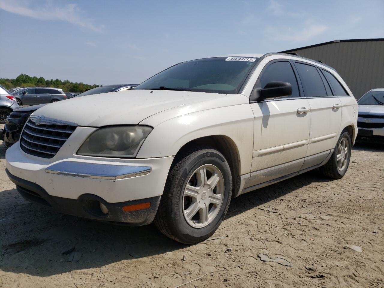 Photo 2 from auction – 2004 CHRYSLER PACIFICA with VIN 2C8GF68474R562592