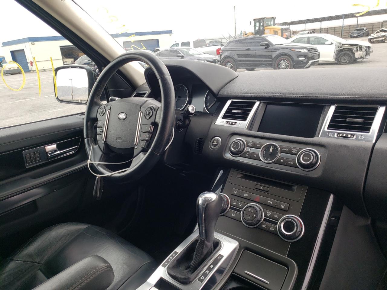Photo 9 from auction – 2013 LAND ROVER RANGE ROVE with VIN SALSF2D47DA805809