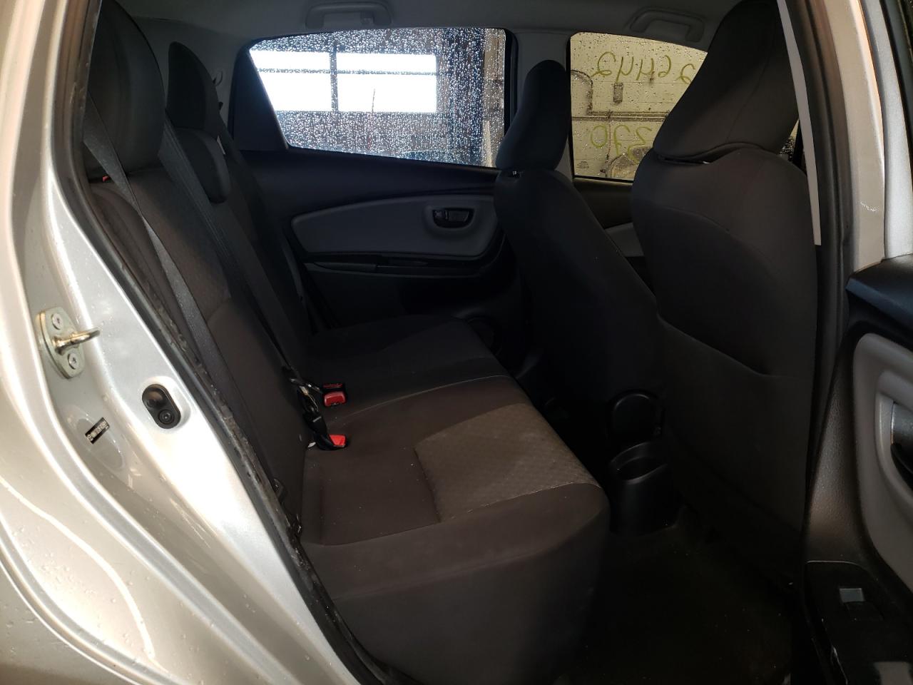 Photo 6 from auction – 2015 TOYOTA YARIS with VIN VNKKTUD38FA039988