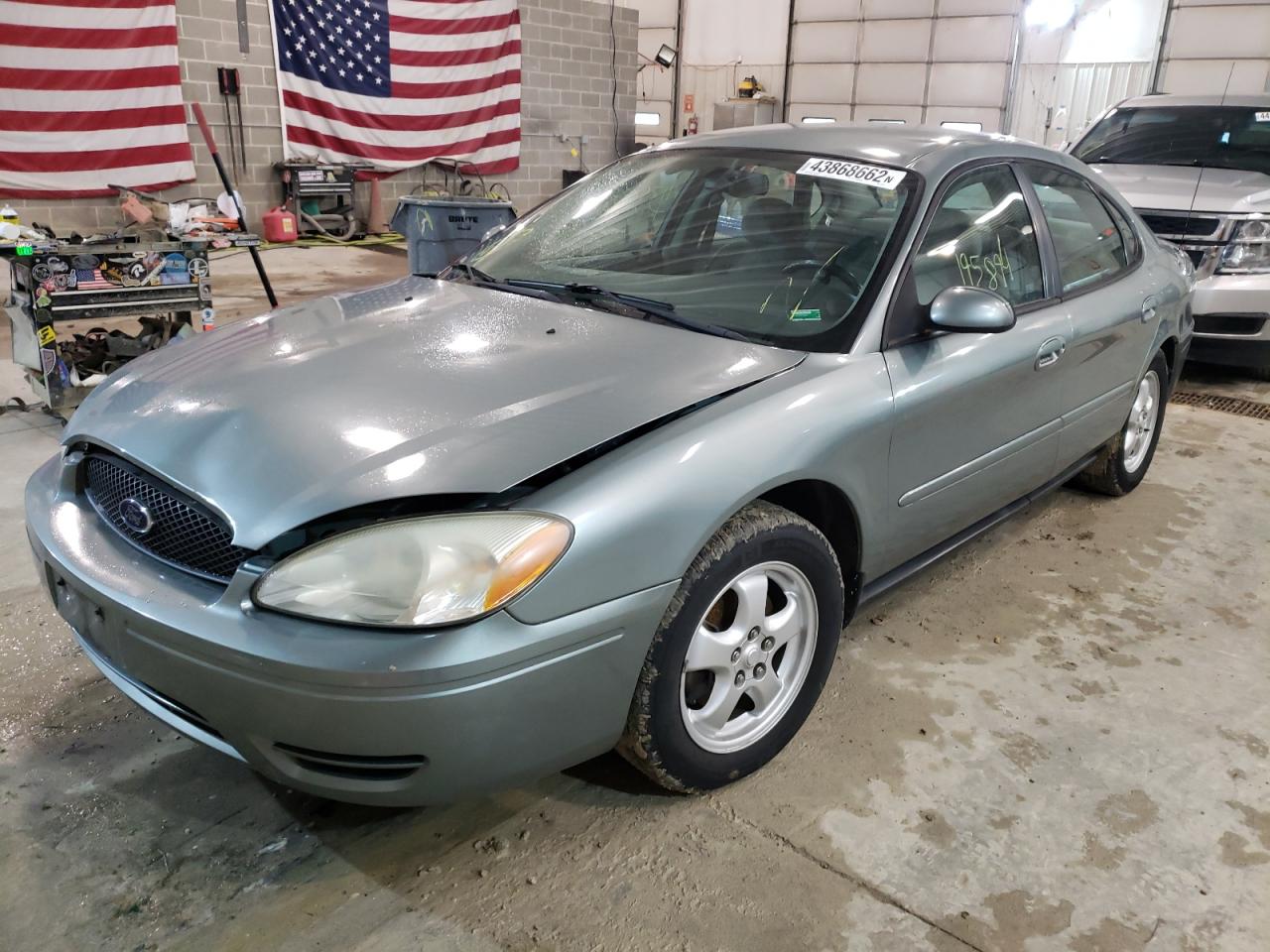Photo 2 from auction – 2005 FORD TAURUS SEL with VIN 1FAFP56205A235128