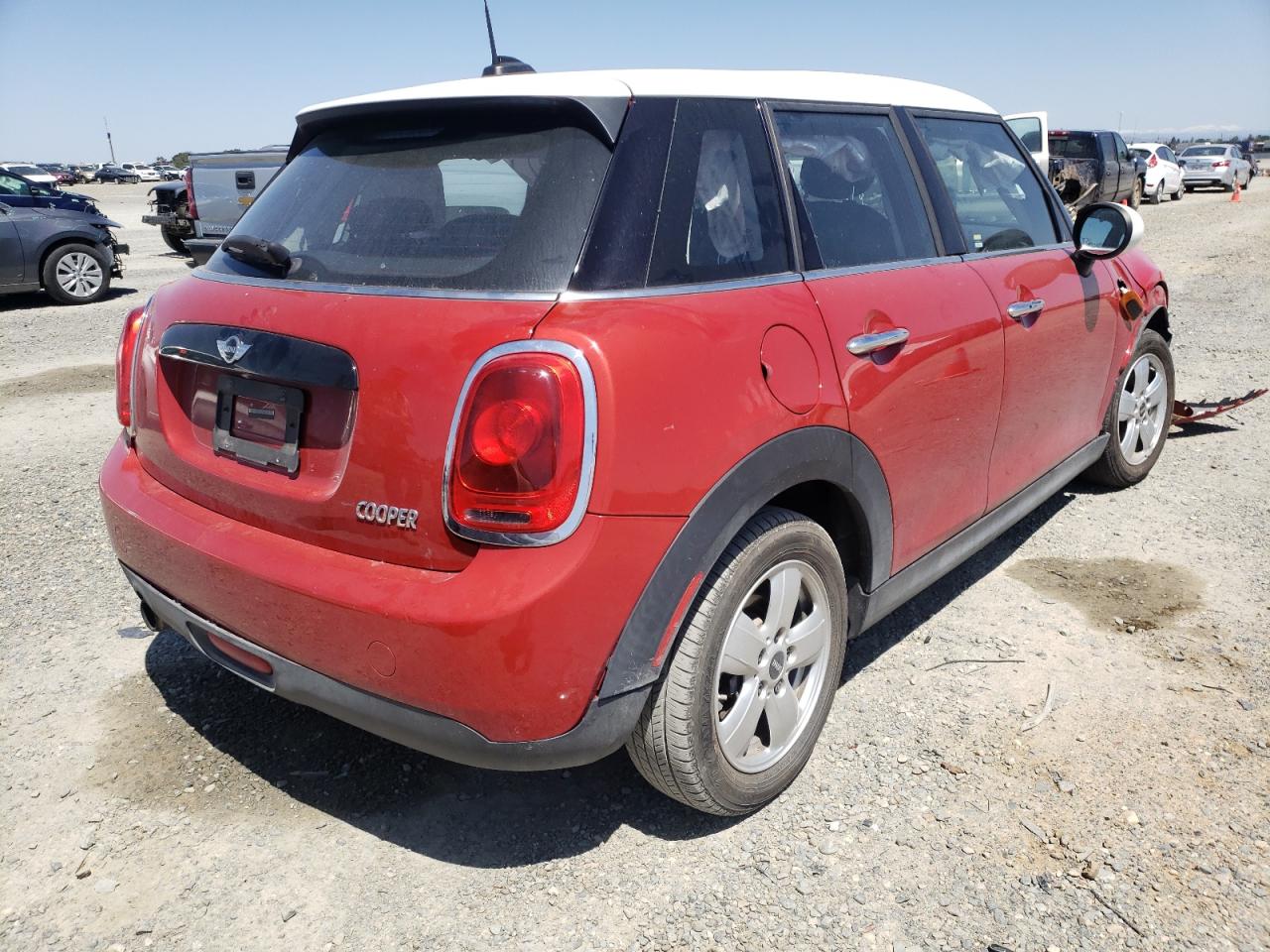 Photo 4 from auction – 2017 MINI COOPER with VIN WMWXU1C54H2E17640