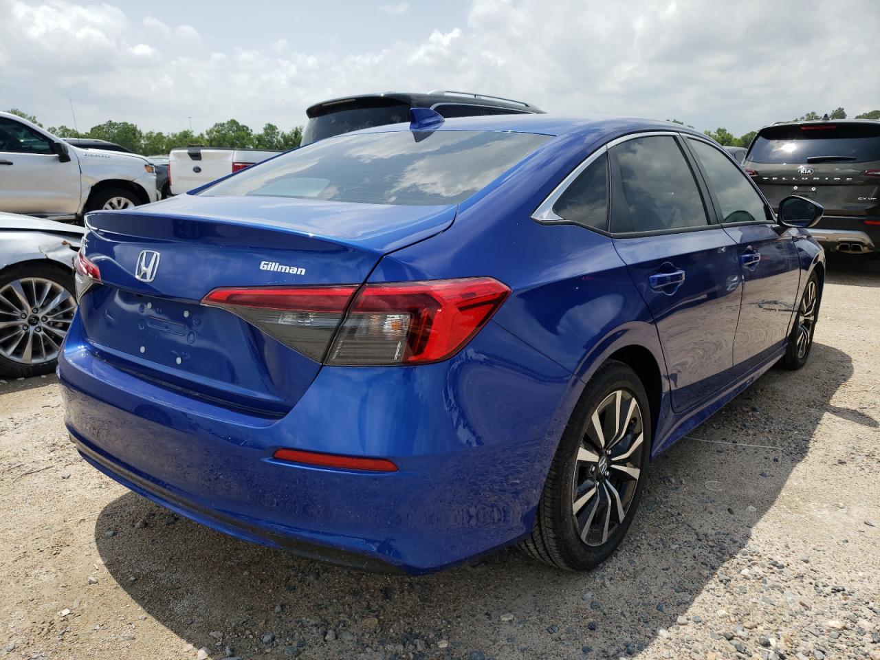 Photo 4 from auction – 2022 HONDA CIVIC EX with VIN 2HGFE1F74NH306161
