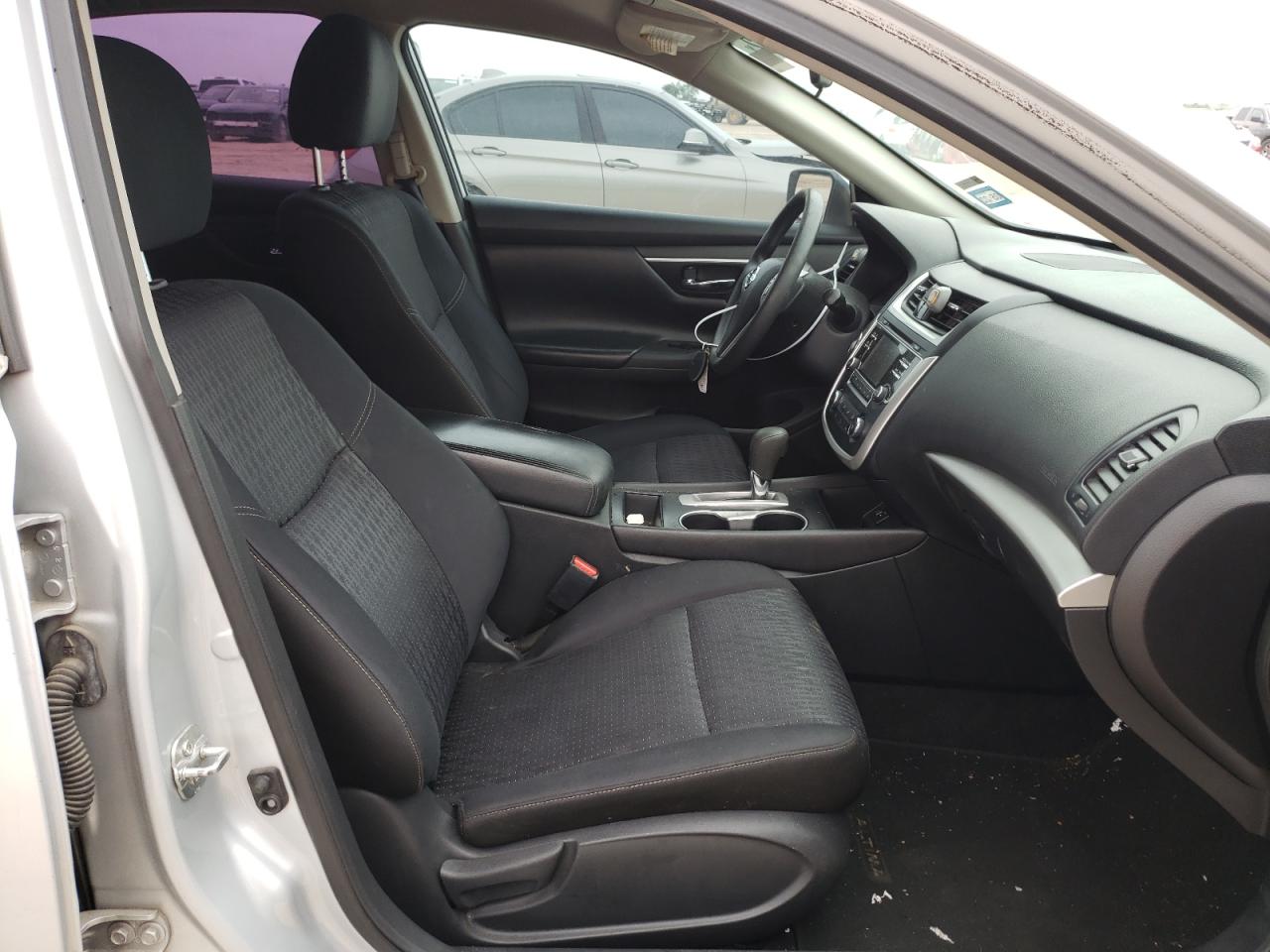 Photo 5 from auction – 2016 NISSAN ALTIMA 2.5 with VIN 1N4AL3AP4GN346631