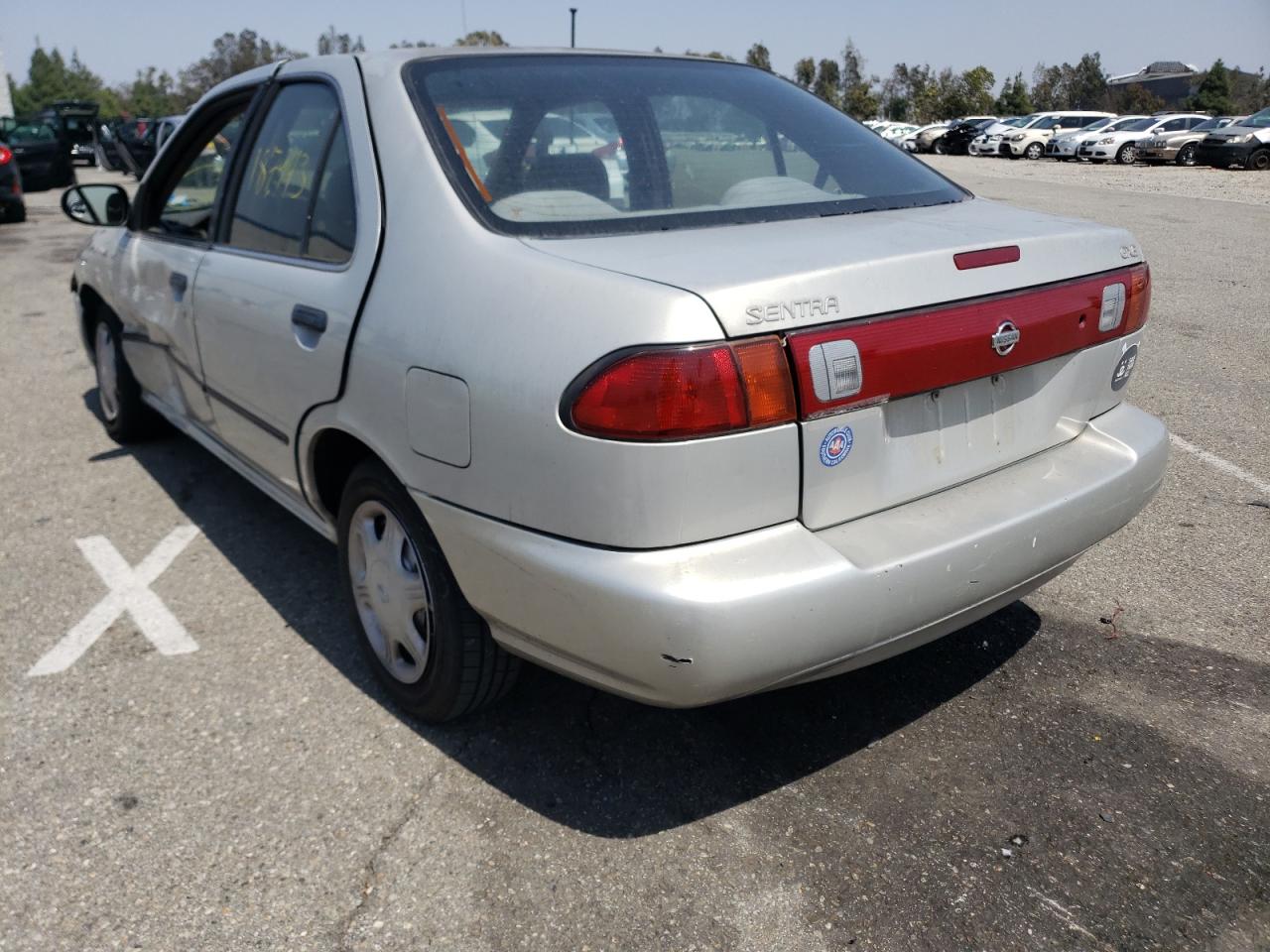 Photo 3 from auction – 1998 NISSAN SENTRA E with VIN 1N4AB41D6WC730306