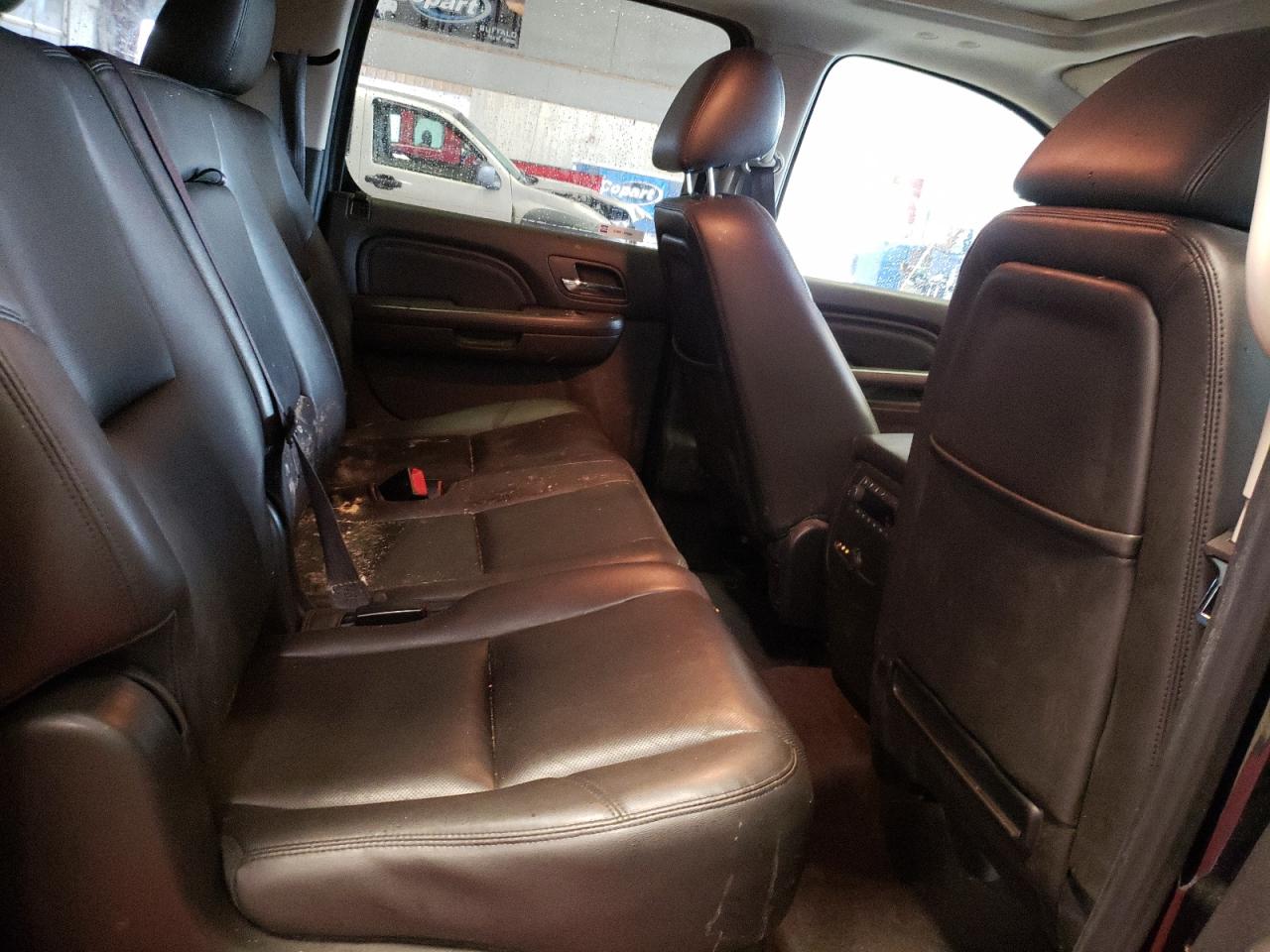Photo 6 from auction – 2014 GMC YUKON XL D with VIN 1GKS2MEF8ER110762